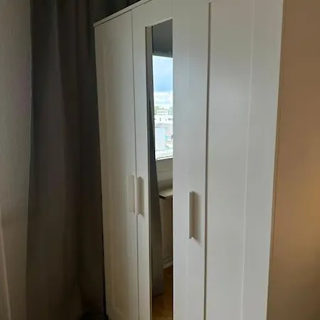 Zentral In Neuss, Naehe Messe Duesseldorf Lejlighed *