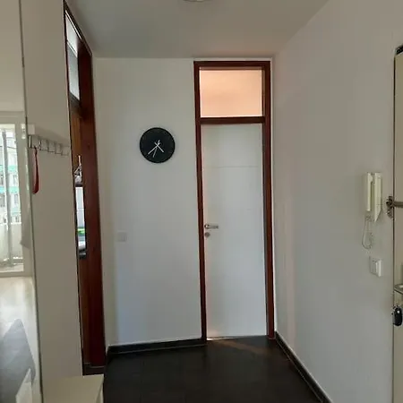 Apartment Zentral In Neuss, Naehe Messe Duesseldorf