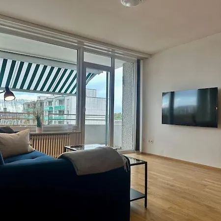 Zentral In Neuss, Naehe Messe Duesseldorf Lejlighed *
