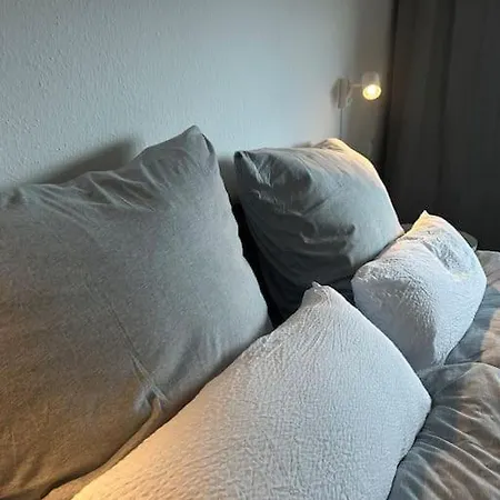 Zentral In Neuss, Naehe Messe Duesseldorf Apartment Neuss